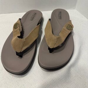 Women's Walk-Hero Orthotic Flip Flop/Comfort Sandals, Old Gold, Size 7